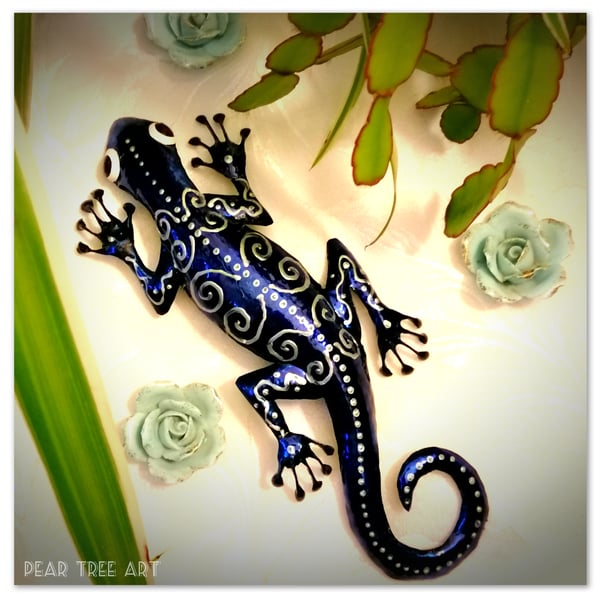Tin Gecko, metal wall art (Blue) Made from a Coffee Tin.