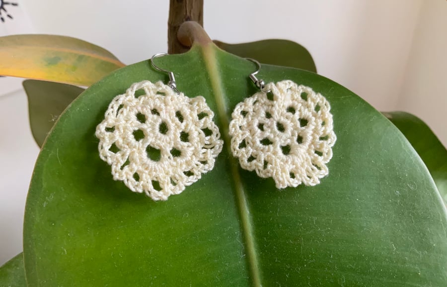 Crochet lace earrings 