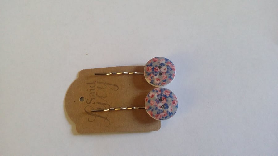 Button floral bobby pins