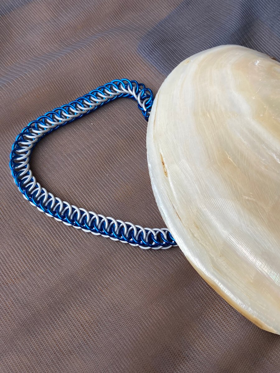 Rare blue and white chainmaille bracelet 