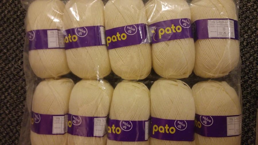 Pato Yarn - Cream - 10x100g