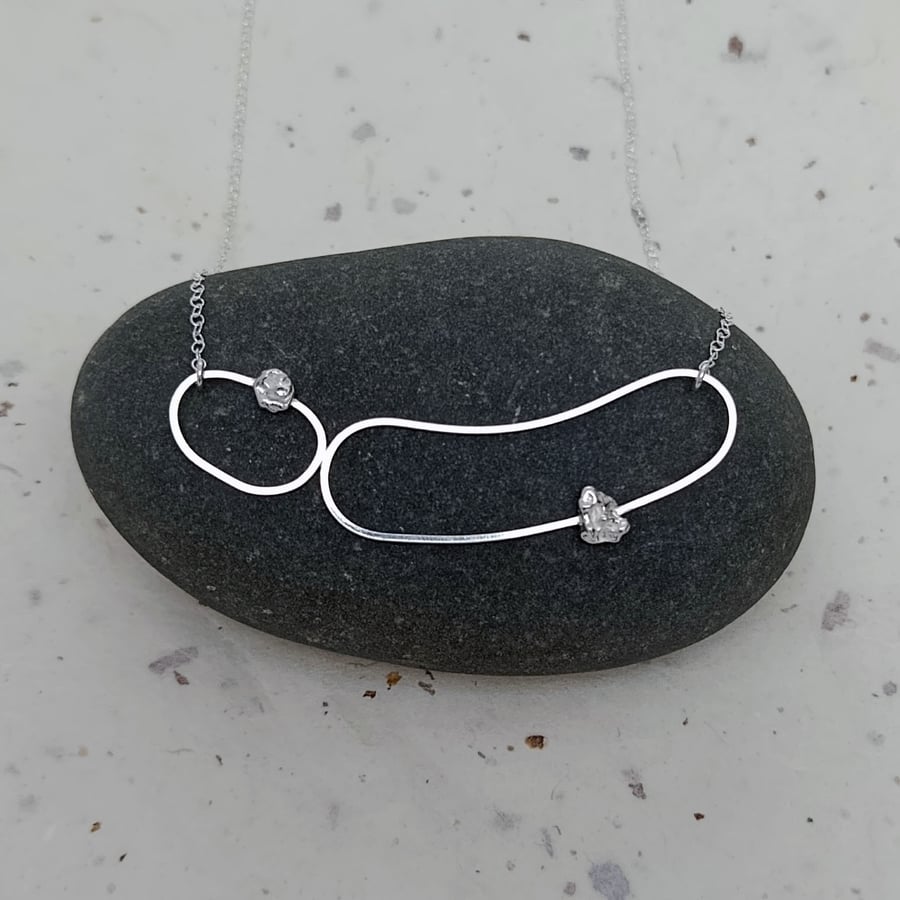 Sterling Silver Curved Wire And Silver Rock Necklace 