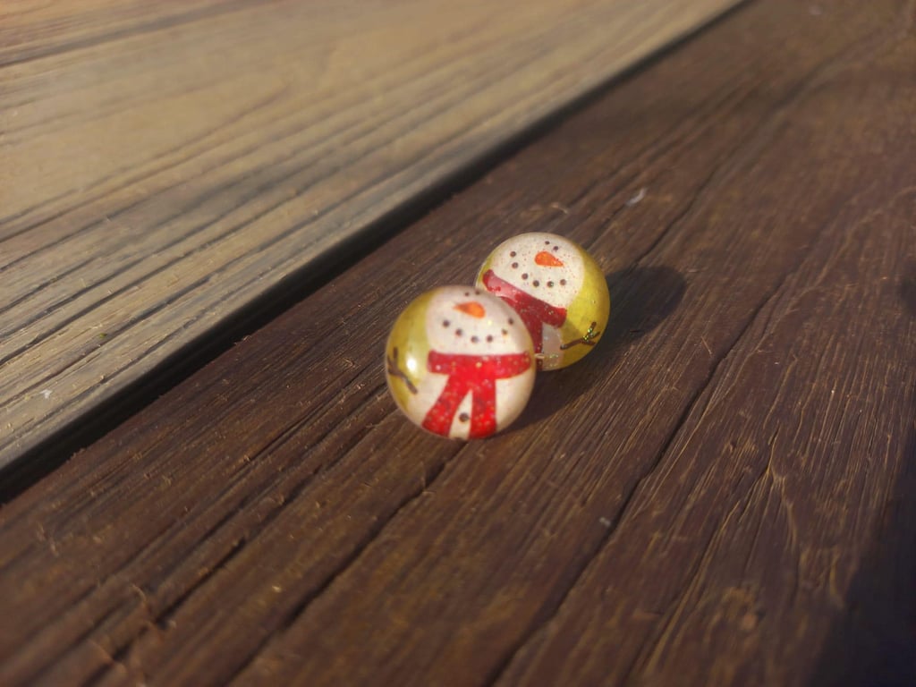 Cute Snowman and Scarf Stud Earrings