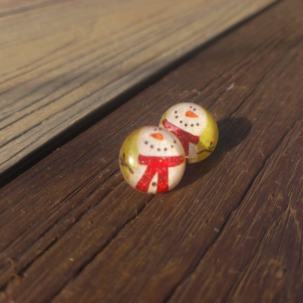 Cute Snowman and Scarf Stud Earrings