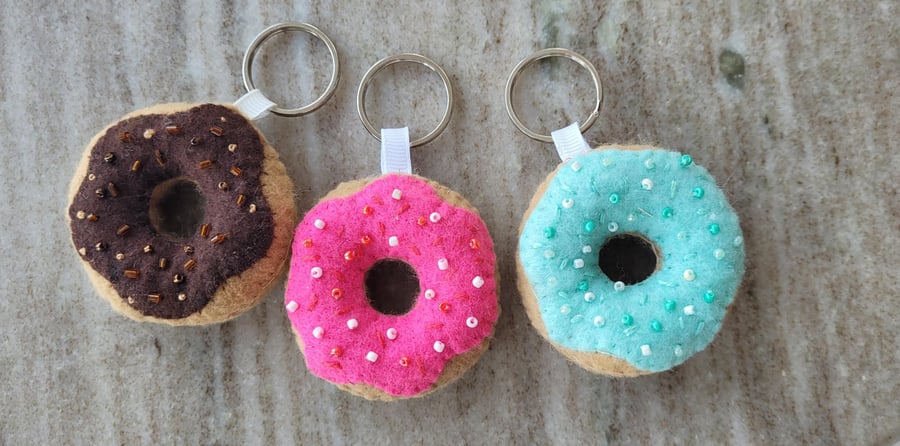 cute donut keychain, felt, bag charm, Birthday gift, teenager birthday gift