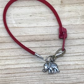  Children's Red Zip Bracelet. (122)