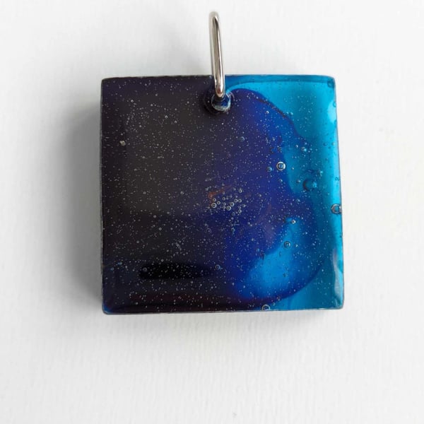 Square Resin Pendant With Blue & Purple