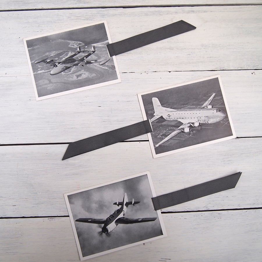 Aircraft recognition photo bookmark