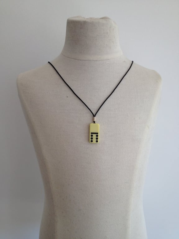 Children's Domino Necklace. (142)