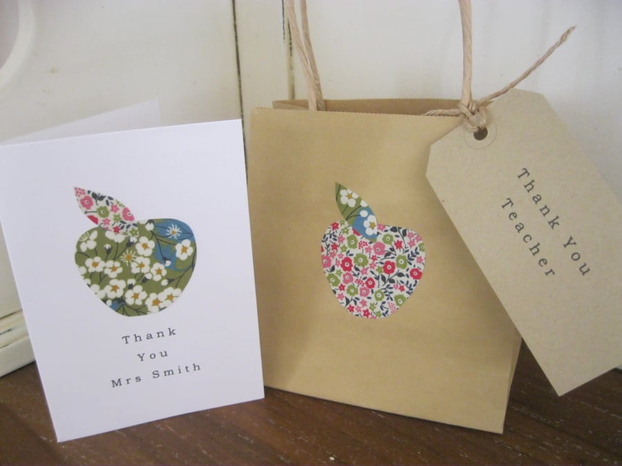 Thank You Teacher Gift Bag and Greetings Card Set