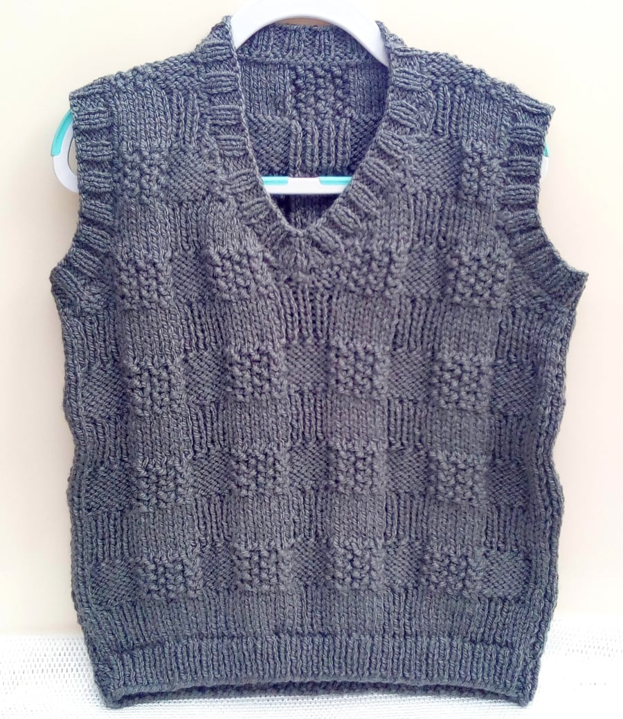 Child's Sleeveless Jumper with Large Basket Weave Pattern, Children's Clothes