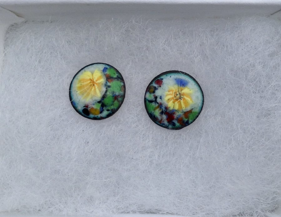 ROUND STUD EARRINGS, ENAMELLED ON COPPER WITH STERLING SILVER BACKS - 9MM