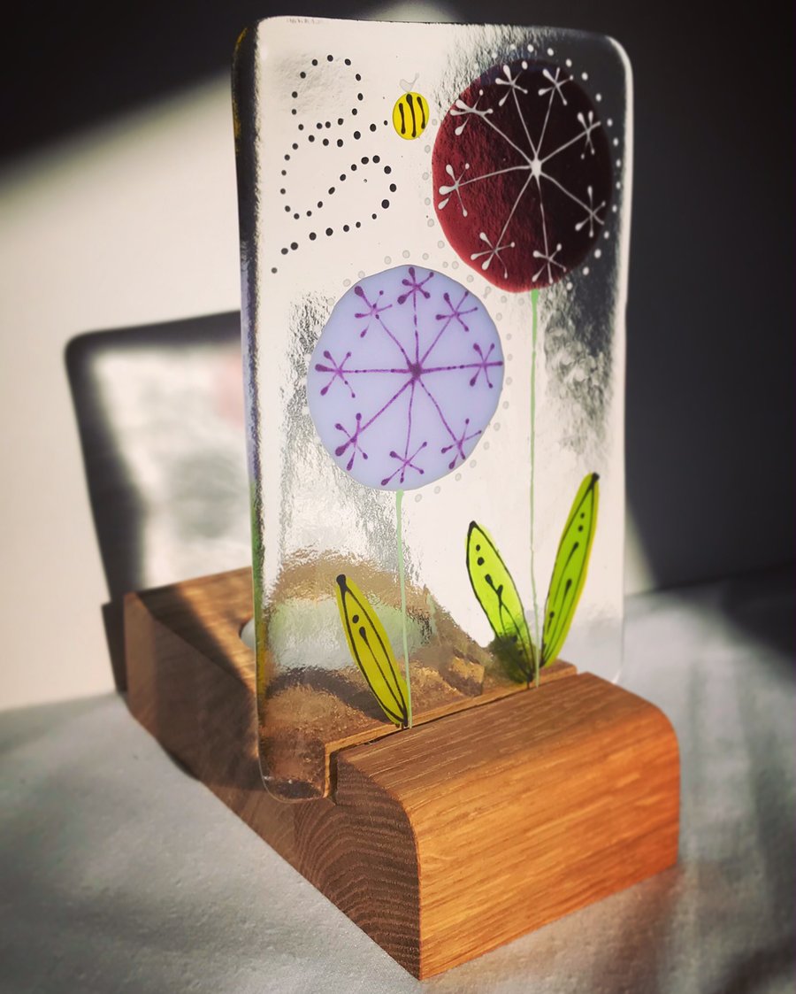 Floral fused glass tea light holder - Alliums