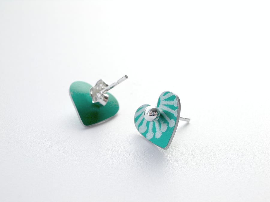 Heart studs earrings in jade green