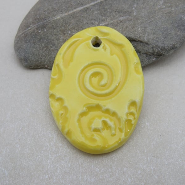 Large Lemon Yellow Brocade Ceramic Pendant