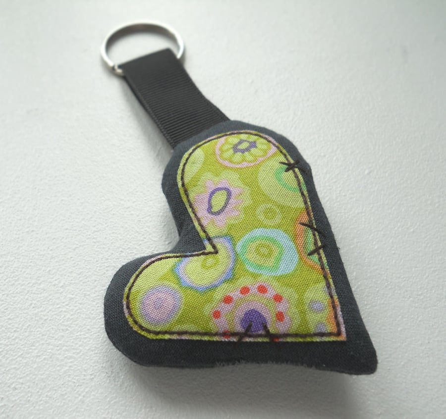 applique embroidered heart keyring key fob hanging decoration LIME GREEN