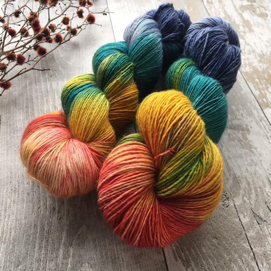 Hand dyed knitting yarn 4 ply merino singles Vermont 100g