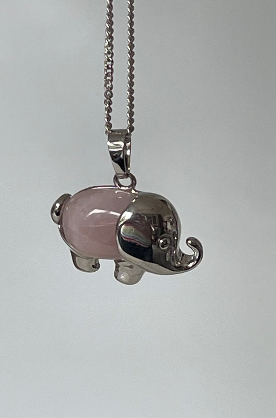 Elephant pendant on silver plated chain 