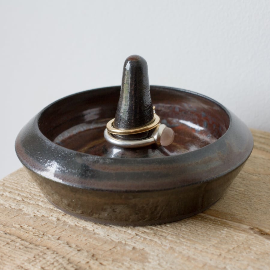 Antique ring hot sale holder dish