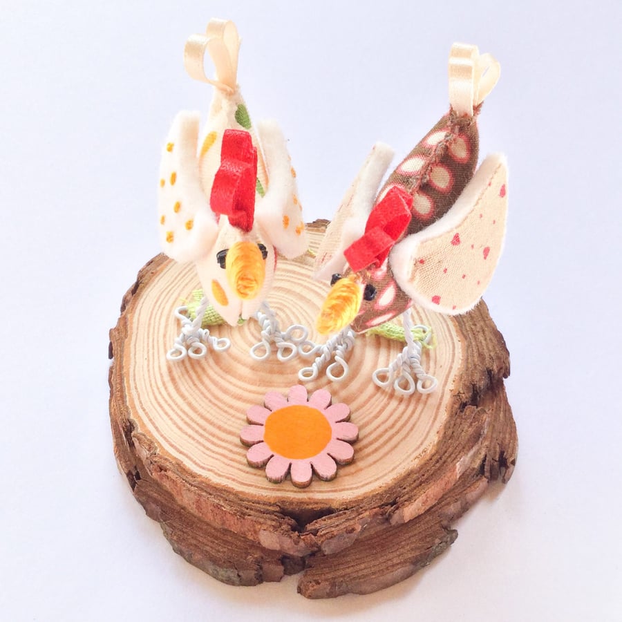 Diorama Dotty Chickens