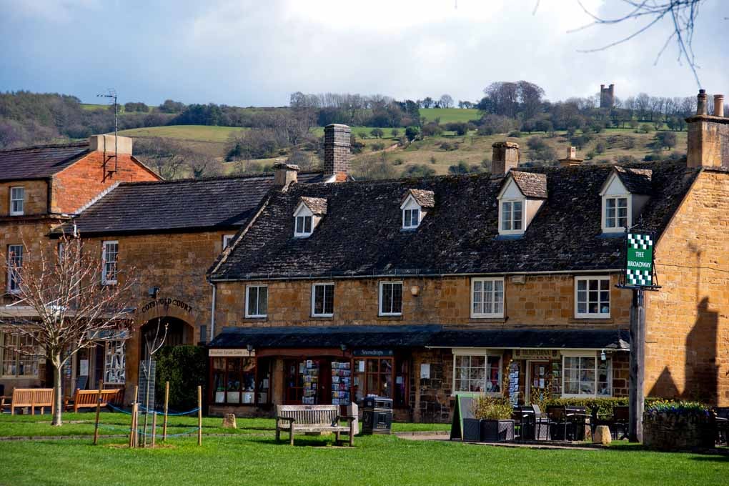 Broadway Cotswolds Worcestershire England UK Photograph Print