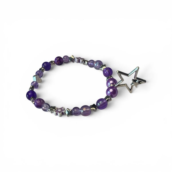 A stunning purple and silver toned handmade bracelet 
