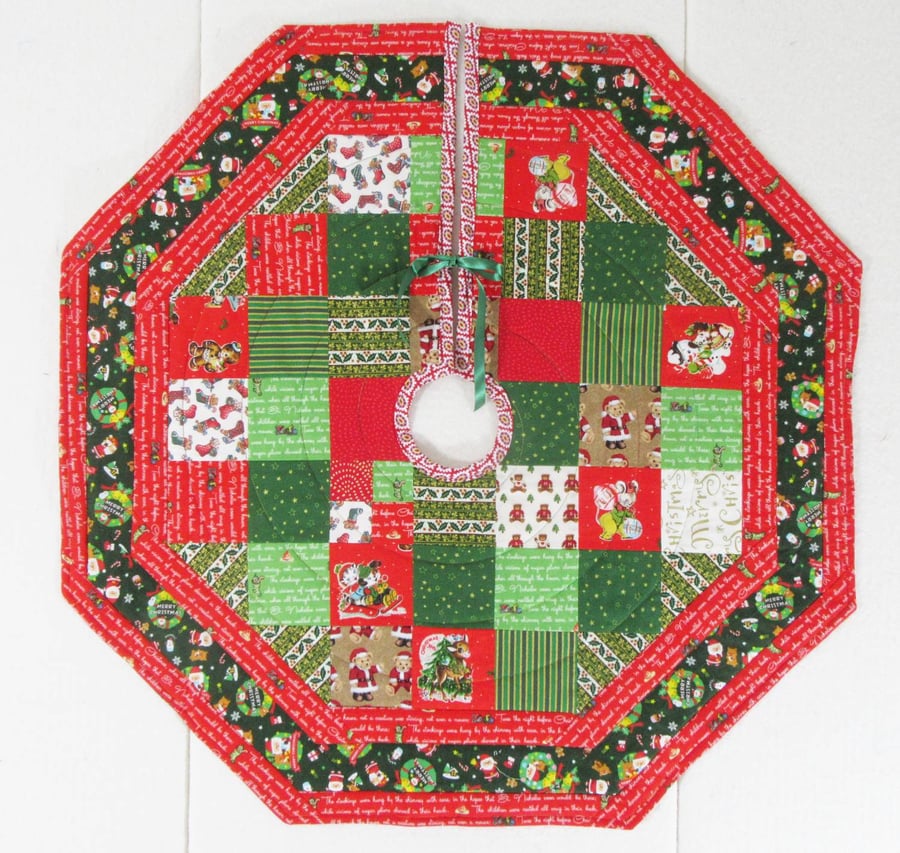 Patchwork Christmas Tree Skirt