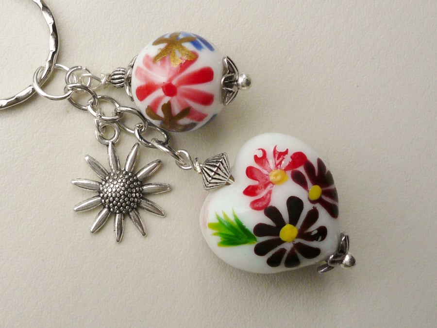 Handpainted Flower Glass Bead Keyring   KCJ1036