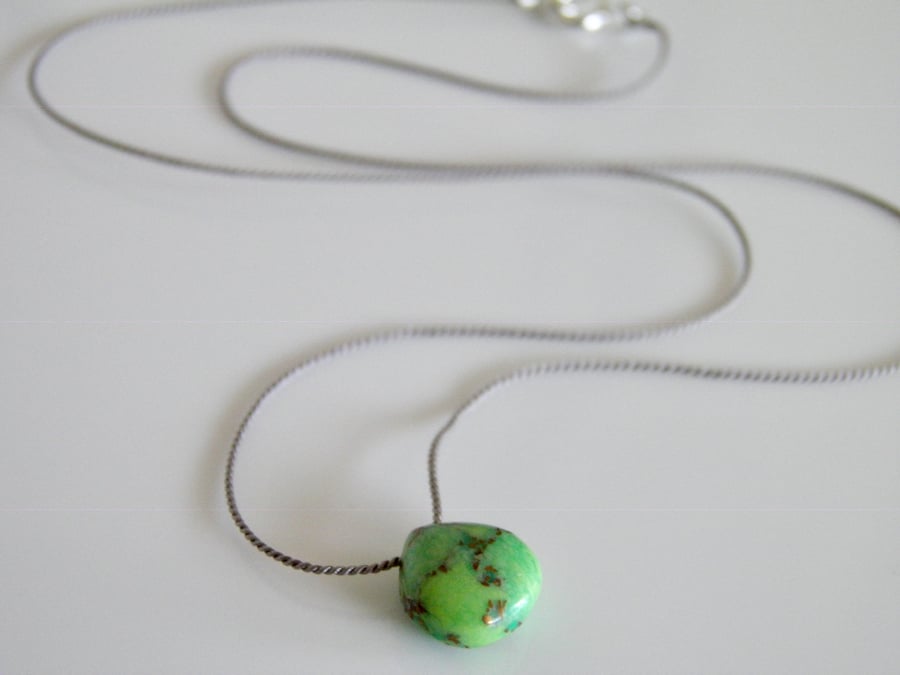Green Mohave Turquoise Gemstone Necklace