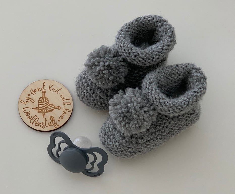 Made To Order Handknitted Boreal Pom Pom Baby Boots 5 sizes. Any colour.