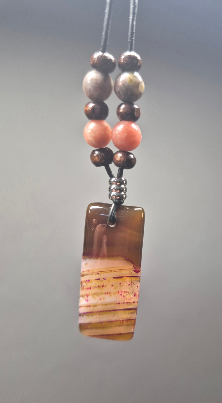 Red Brown Onyx Agate Oblong Pendant