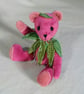 Collector's teddy bear 8" jointed 'Peach' velvet adorned with crocheted leaves  - Image 9