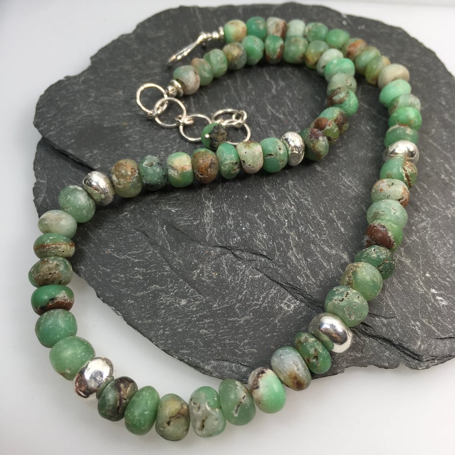 Silver and chrysoprase bead necklace
