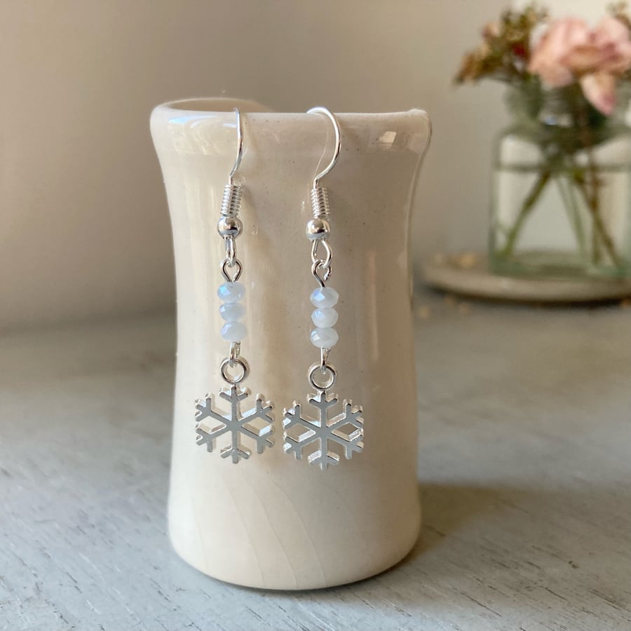 Snowflake earrings with pale grey sparkle beads, winter jewellery