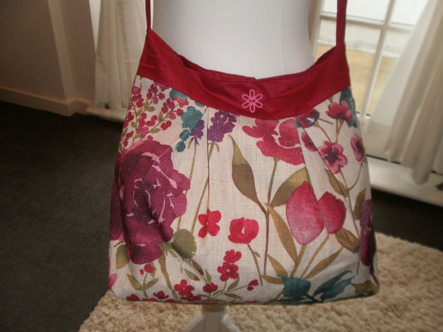 Flower Garden Natural and Pink Floral Cross Body Pleated Bag