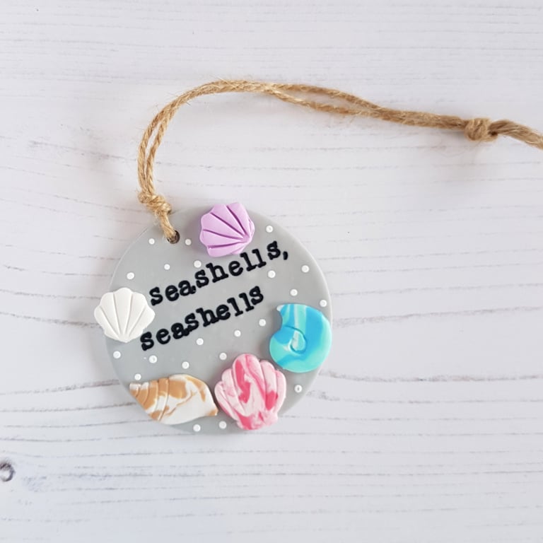 Seashells themed decoration OR Magnet
