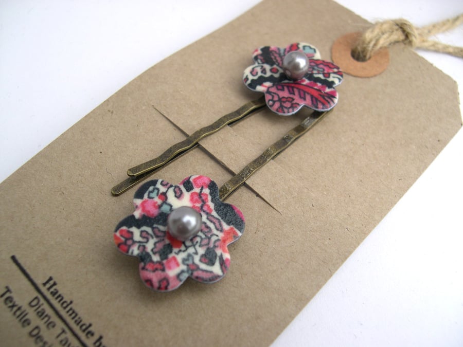 Hardened  Fabric Flower Hairclips