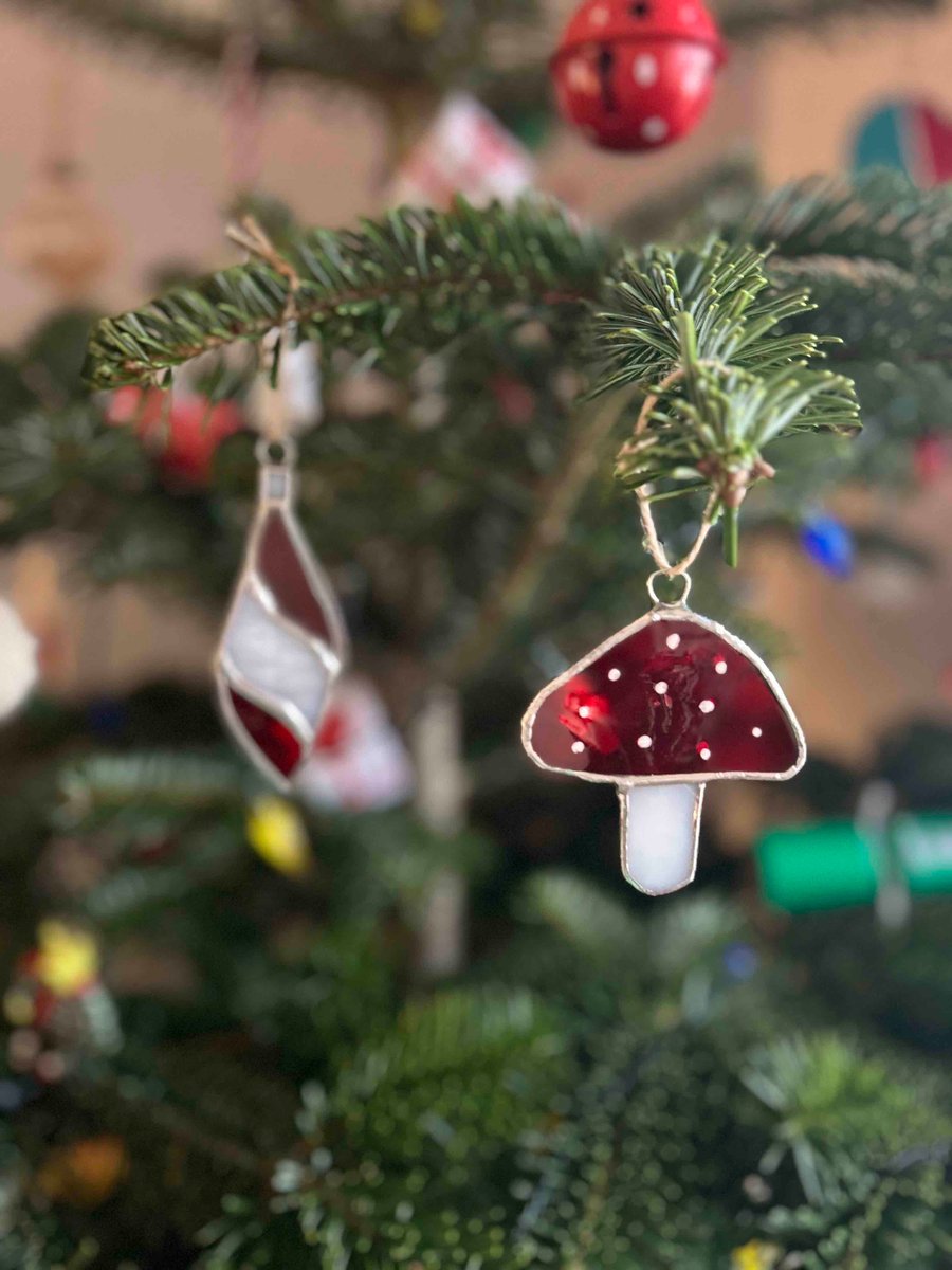 Cute Toadstool and Mushroom decorations in Tiffany style stained glass