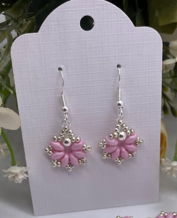 Dainty drop Earrings