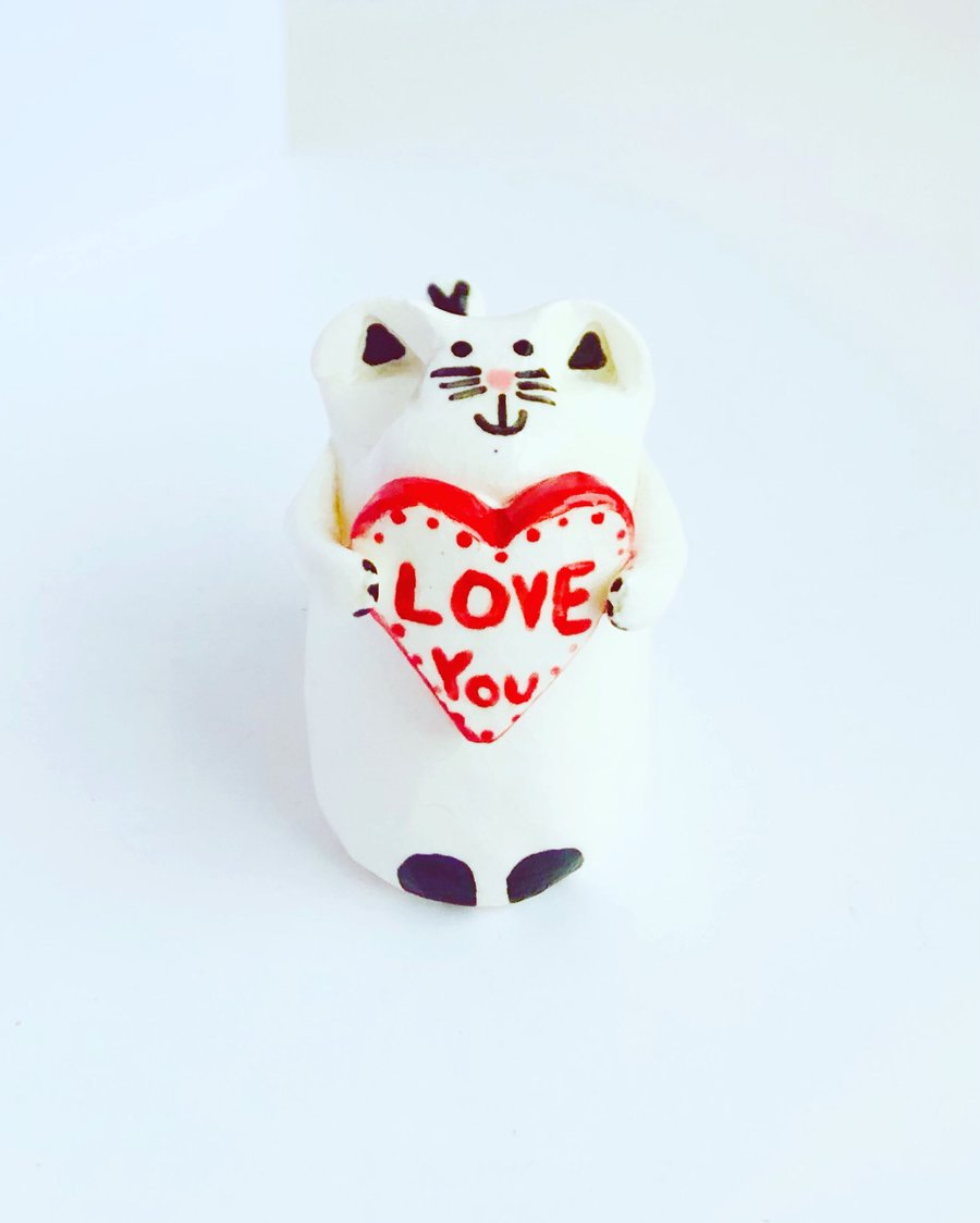 Ceramic Love Cat - Billy