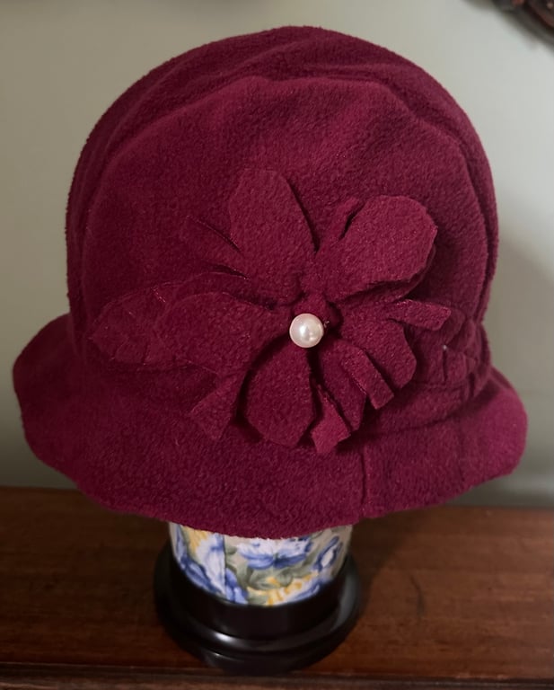 Burgundy Fleece Cloche Hat