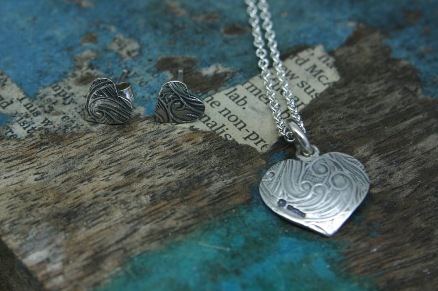 Paisley heart pendant and earrings