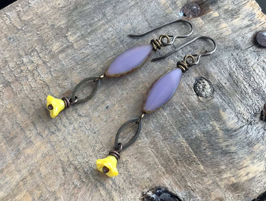 Lilac Czech Glass Spindle Earrings. Oval Earrings. Long Bohemian Earrings