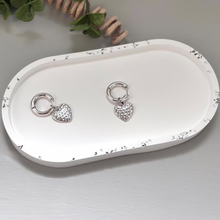 White Oval Tray with Black Glass Chip Accents - Eco Friendly Clay