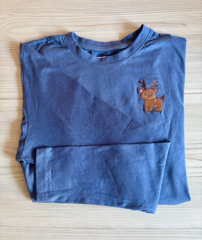 Christmas Reindeer Embroidered T-shirt