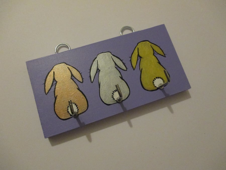 Bunny Rabbit Bobtail Bottoms Key Rack Holder Hanging Decoration Picture Art