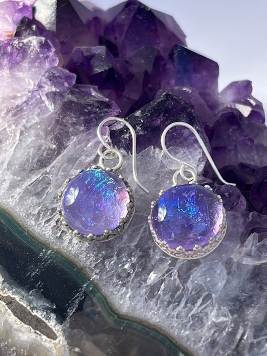 Silver earrings with fused glass 