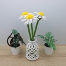 single stem macrame daisy forever flowers
