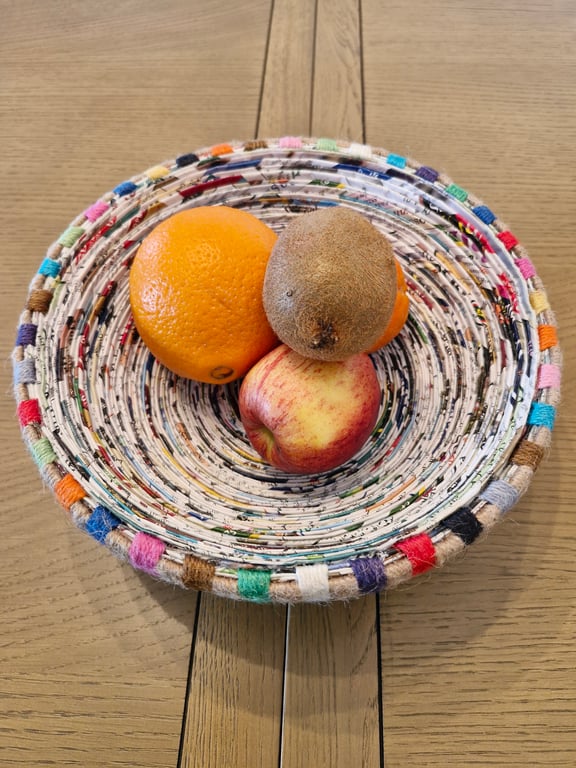 Large 'Fruit bowl size' Bowl