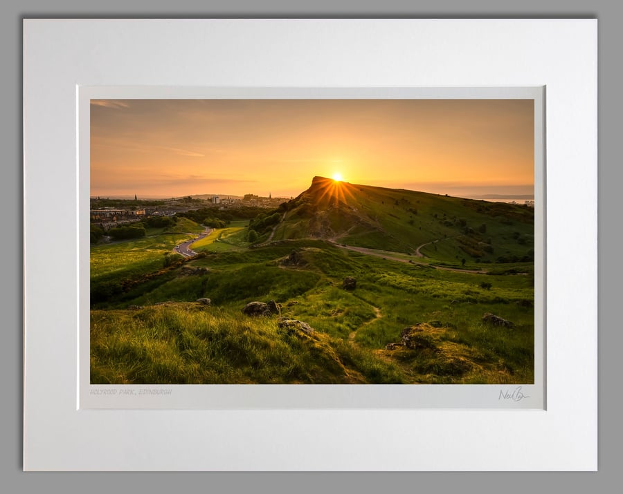 Holyrood Park Edinburgh Arthurs Seat Scotland - A3 (50x40cm) Unframed Print